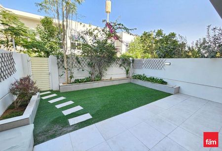 Vacant In Feb | Type B | Bright | Middle - Photo 2