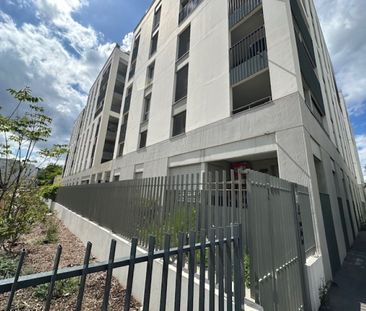 LUMINUEUX ET CHARMANT T1 DE 38.80M² EN REZ-DE-CHAUSSÉ DONNANT SUR C... - Photo 1