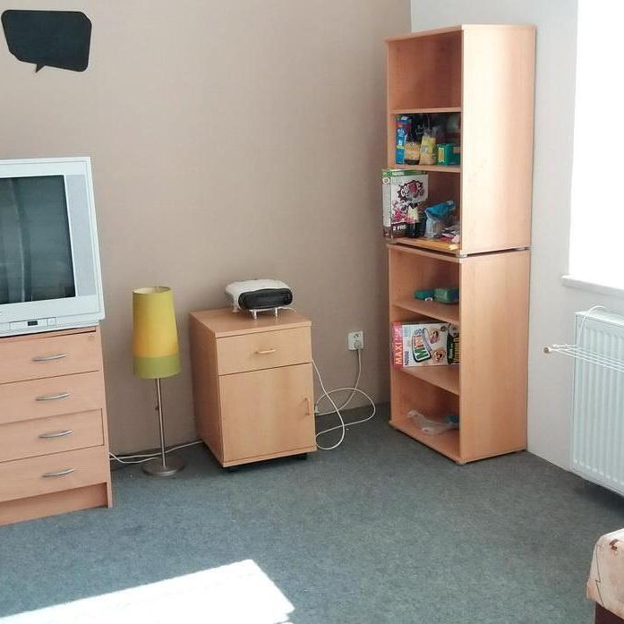 Pronájem bytu pokoj 25 m2 - Fotografie 1