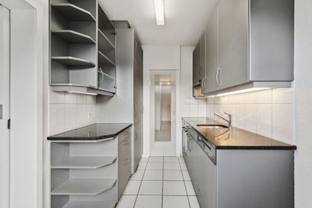 Schöne 4.5-Zimmerwohung in Pratteln - Photo 4