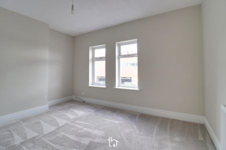 3 bed terraced house to rent in Rugby Road, Hinckley, LE10 - Photo 3