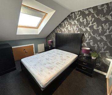 1 bedroom penthouse to rent - Photo 5