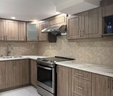 For Lease - 22 Redwillow Road, Brampton, Ontario - Photo 2