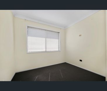 183 Pacific Highway, Charmhaven, NSW 2263 - Photo 4