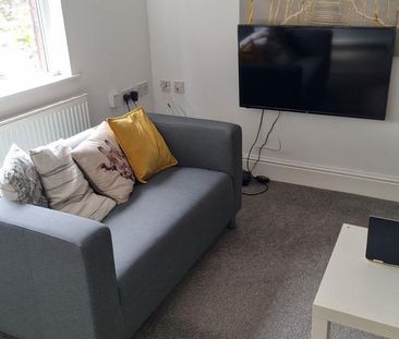 4 bedroom house share to rent - Photo 2