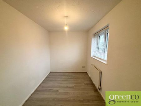 2 bedroom semi-detached house to rent - Photo 5