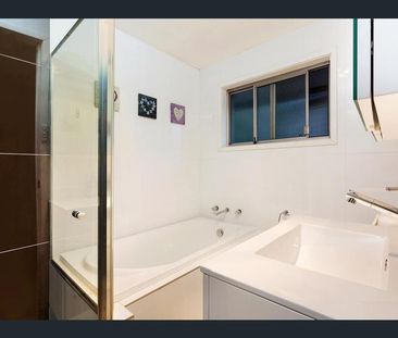 Beautiful HOME!! - Photo 6