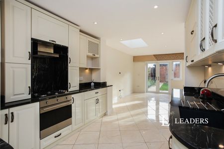 3 bedroom house to rent London Road, Ditton, Aylesford, Kent, ME20 - Photo 5