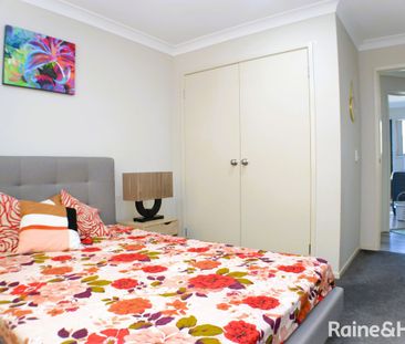 Modern 4-bedroom fully furnished family home - Photo 4