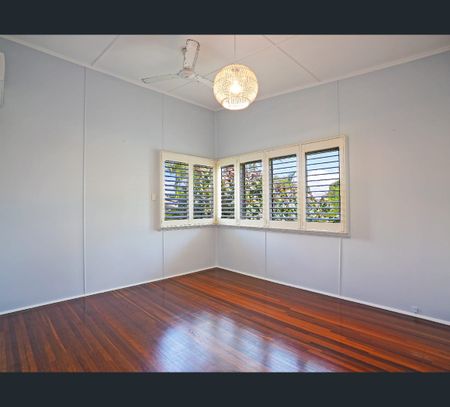 4 Rose Street, North Ward, Qld 4810 - Photo 3