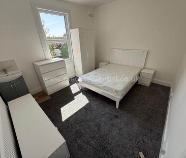 Room 4 Manor Road, Westcliff On Sea - Photo 5