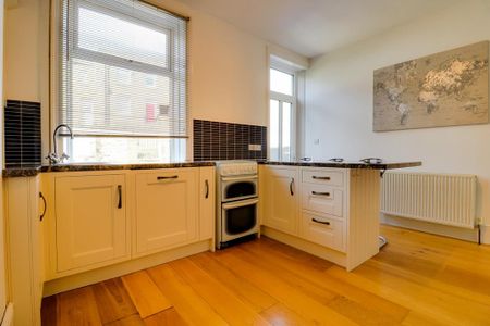 2 bedroom terraced house to rent - Photo 3