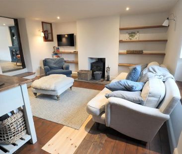 2 bedroom cottage to rent - Photo 2