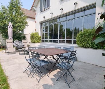 MAISONS-LAFFITTE - Maison 9 pièces de 194 m² - Photo 4