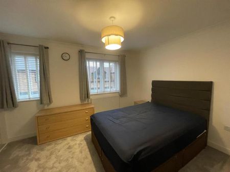 2 bedroom semi-detached house to rent - Photo 4