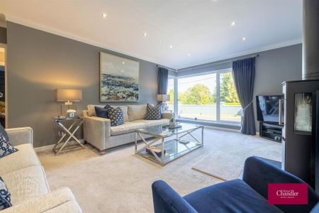 6 Glen Road, Cultra, Holywood, BT18 0HB - Photo 3