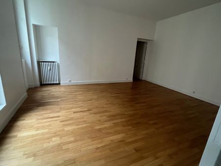 LOCATION APPARTEMENT PARIS 17 3 PIECES - Photo 2