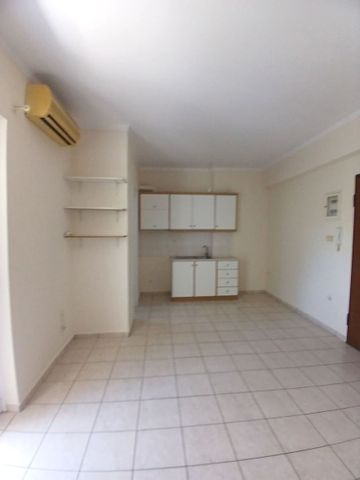 Studio/Γκαρσονιέρα για ενοικίαση Κουκούλι (Πάτρα) - Photo 4