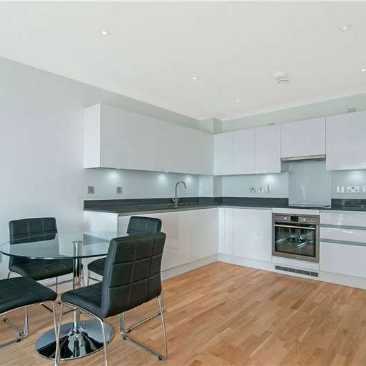 Lovely two bedroom apartment located in the heart of Streatham - Photo 1