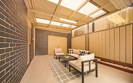 Elegant & Spacious Family Home! - Photo 3