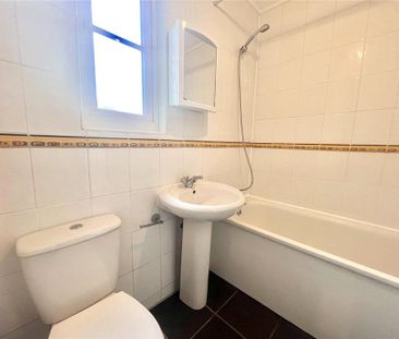 4 bedroom terraced house to rent - Photo 6