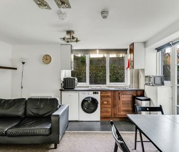 1 Bedroom Studio To Let - Photo 4