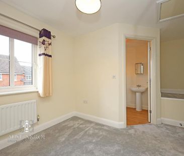 3 bedroom terraced house to rent - Photo 5