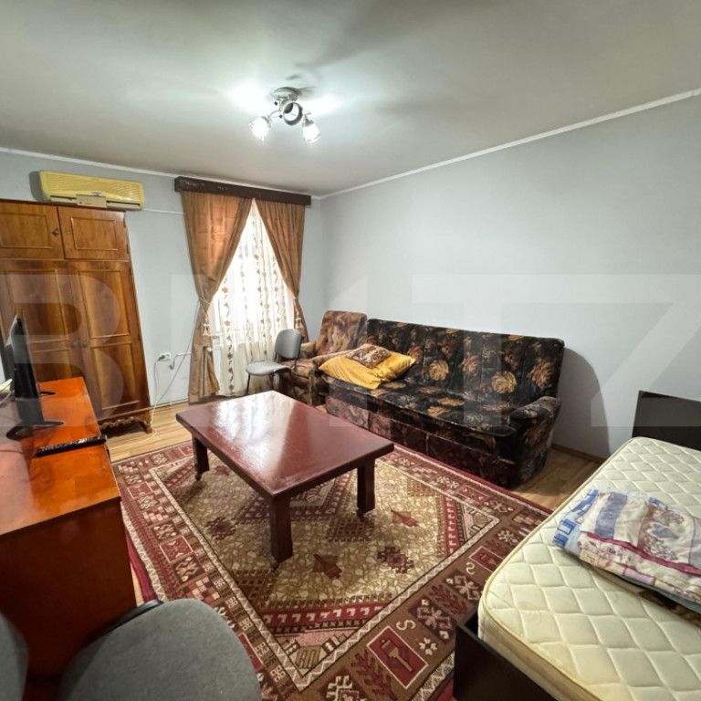 Garsoniera de inchiriat, zona Centru - Fotografie 1