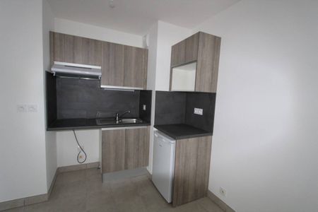 Appartement 1 pièce - - Photo 2