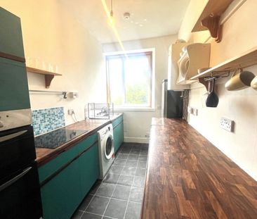 First Floor Left, 44 Thomson Street, AB25 2QP, Aberdeen - Photo 5