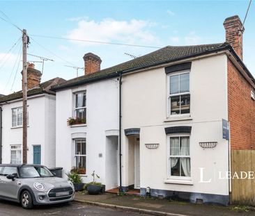 2 bedroom house to rent Albert Road, Addlestone, KT15 - Photo 3