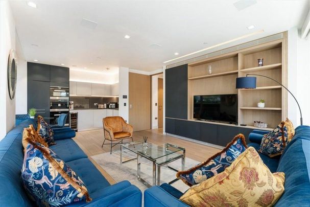 Duchess Walk, London, SE1 - Photo 1