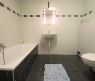 Ruim en centraal gelegen appartement met 2 slaapkamers te Geel! - Photo 1