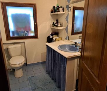 Location Appartement 4 pièces 103m² TOURVES 83170 - Photo 6