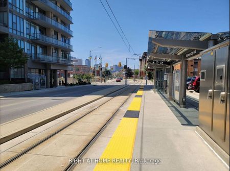 For Lease - 55 55 Duke Street Unit# 1809, Kitchener, Ontario - Photo 5