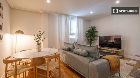 2 room luxury Flat for rent in Madrid, Autonomous Region of Madrid - Photo 4