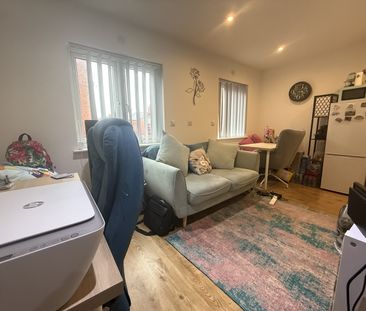 1 Bed Flat, Tyrrell Street, LE3 - Photo 4