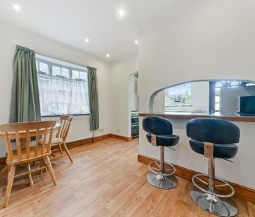 2 bedroom maisonette to rent - Photo 5