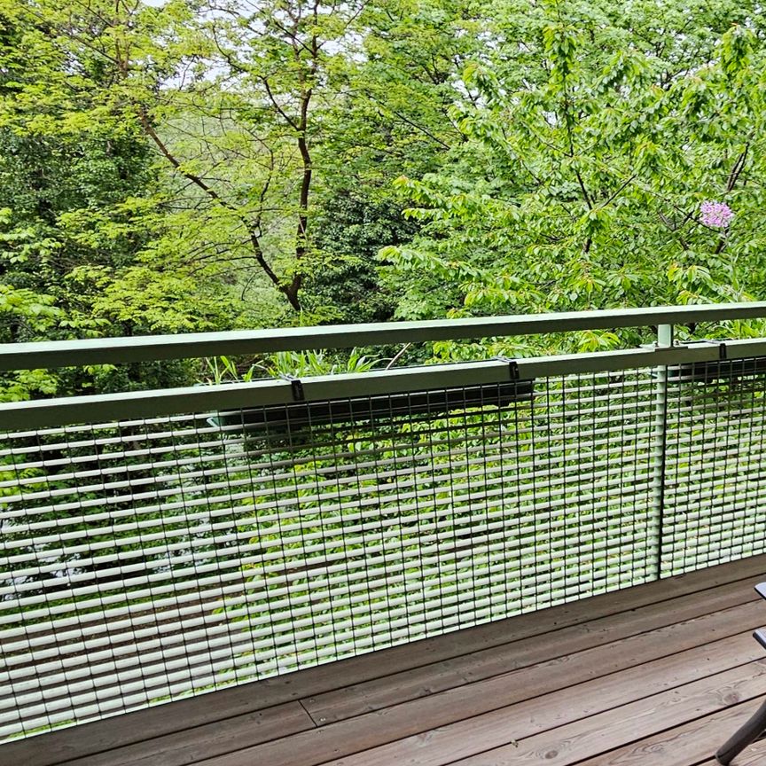 Vermietet | An der Mur-Promenade in Geidorf: Entzückende, hochwertig ausgestattete, ruhig gelegene 2-Zimmerwohnung mit Balkon und Tiefgaragenplatz - Photo 1