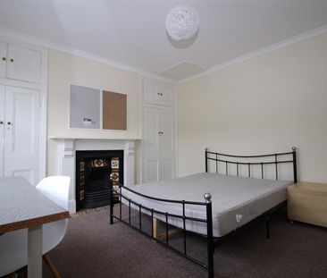 28 Stanley Road West, Bath - Photo 3