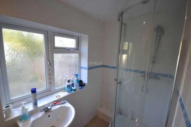 Milman Road, Reading, Berkshire, RG2 - Photo 1