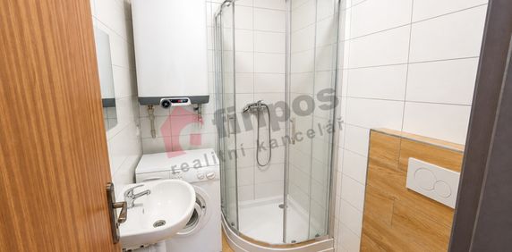 Pronájem bytu 1+kk, garsoniery 20 m², Chlumec nad Cidlinou - Photo 2