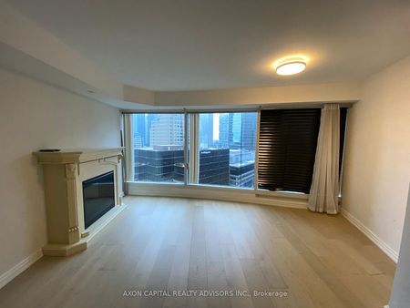 For Lease - 33 University Avenue Unit# 2307, Toronto, Ontario - Photo 3
