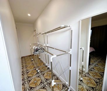 East Brisbane - Photo 1