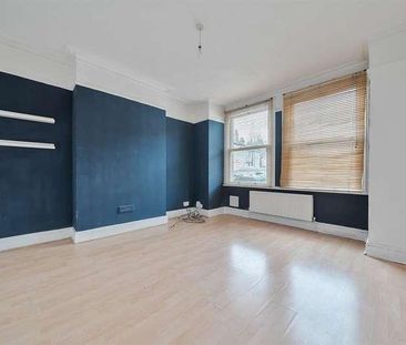 Rosslyn Crescent, Harrow, HA1 - Photo 2