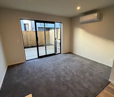 Modern 2BR Townhouse - Wainuiomata - Photo 4
