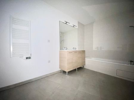 Location Appartement 3 pièces 62m² TOULOUSE 31200 - Photo 4