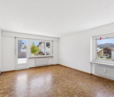 Grosszügige Wohnung in ruhiger Wohngegend zu vermieten - Photo 2