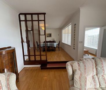 4 bedroom detached house to rent - Photo 4