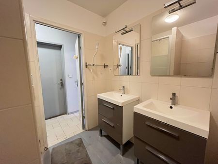 Un lumineux studio partagé – Esplanade / Rue de Copenhague - Photo 5